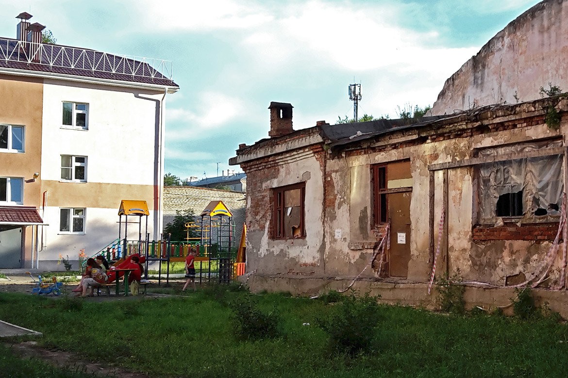 новости комсомольск на амуре аварийные здания флюгер